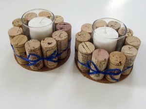 ideas originales con corchos de botellas- centro de mesa