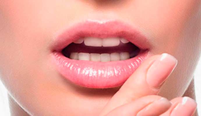 Labios naturales perfectos